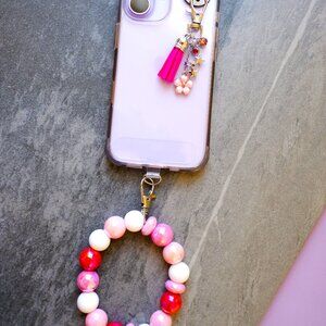 Handmade Cellphone Accessory SET, wristlet, charm, beads, gift, iphone, samsung